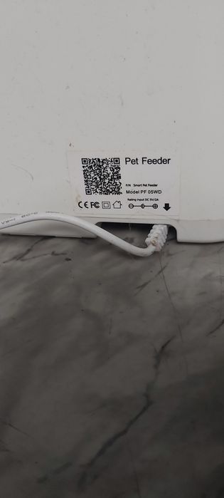 Automatyczna miska dla kota lub małego psa!