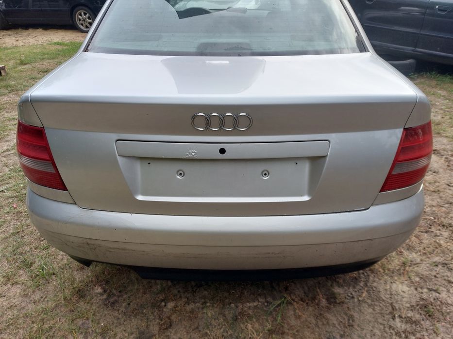 Audi A4 B5 Klapa Pokrywa Bagażnika LY7W części quattro