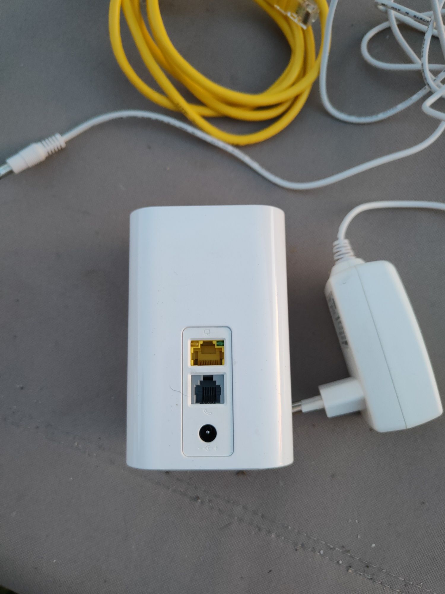 Router Huawei LTE cube E5180