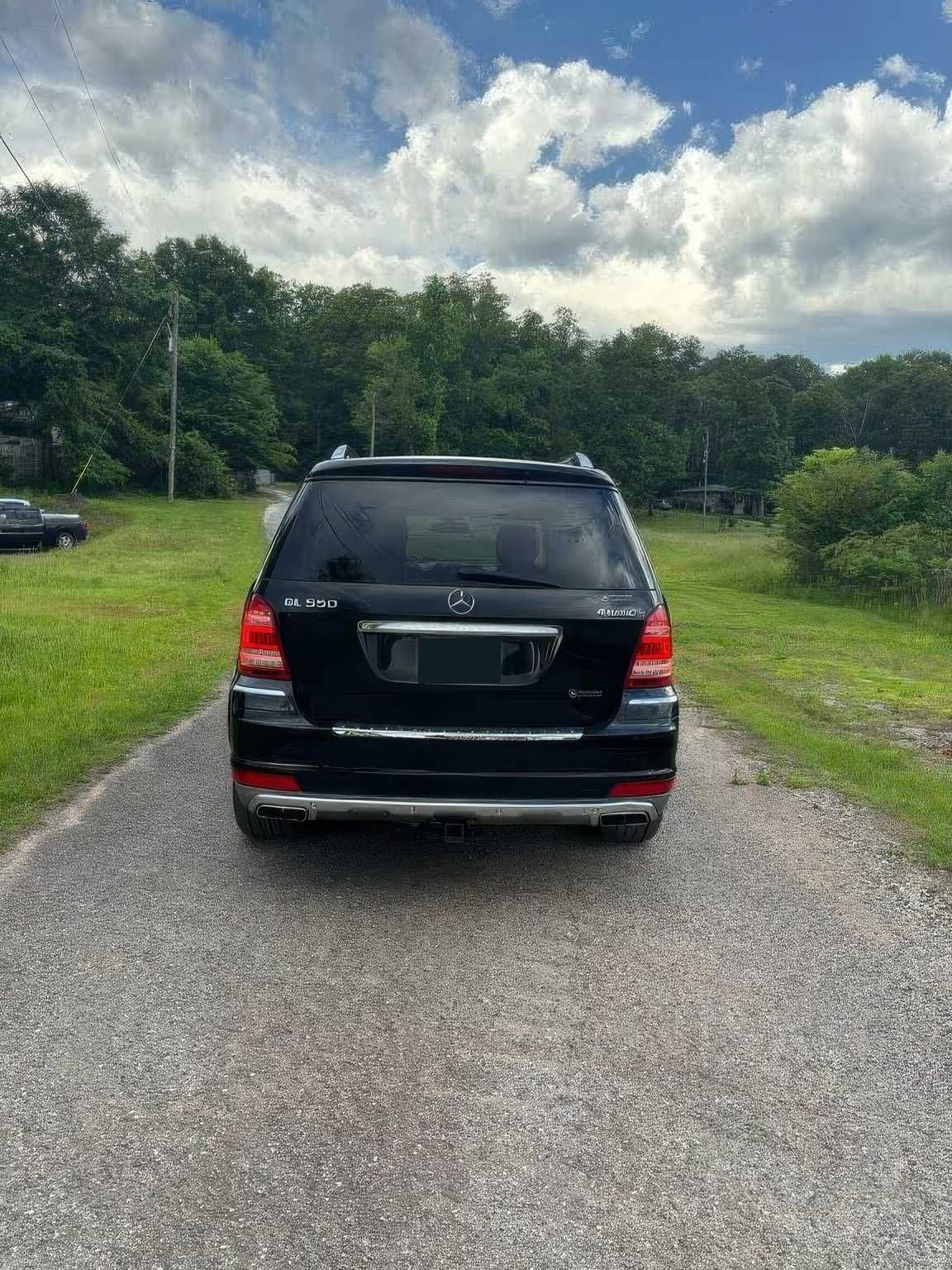 2011 Mercedes-Benz GL-Class GL 550 4MATIC