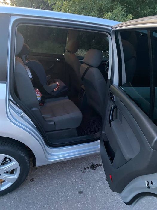 volkswagen touran 2003