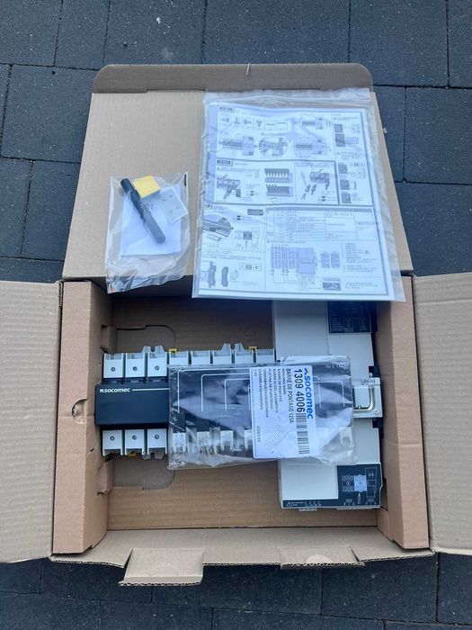 SZR Sieć/Agregat Socomec Atys d M 4 Polowy / 80Amper + zwora