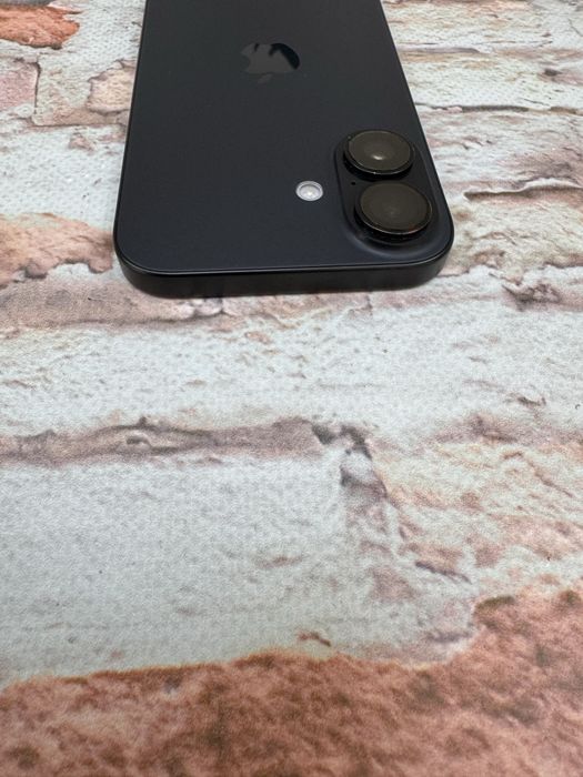 Iphone 16 128gb neverlock Black E sim