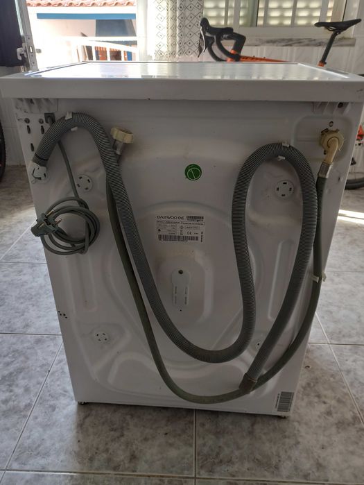 Máquina de lavar roupa DAEWOO