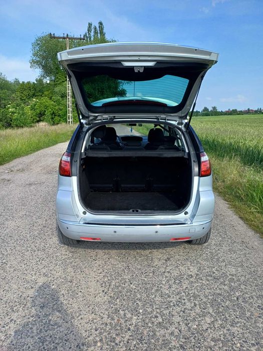 Zadbany Citroën C4 Picasso 1.6 ,Benzyna,2012,nowe czesci