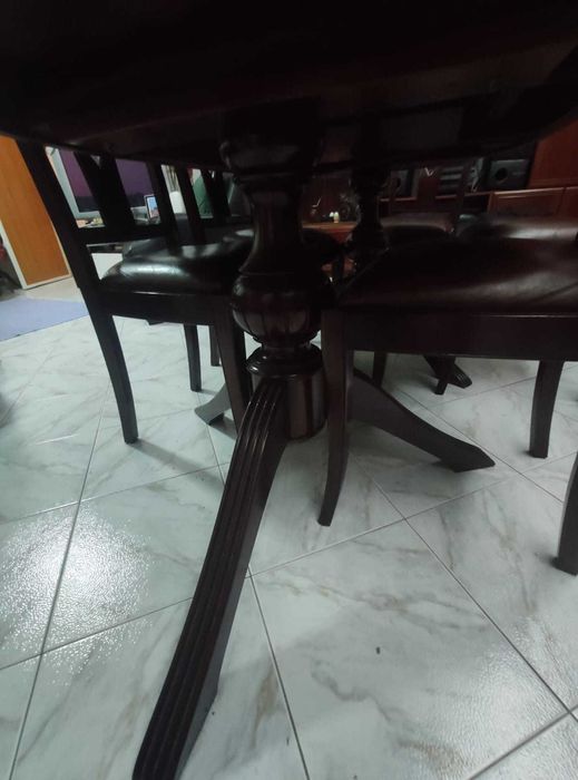Conjunto Sala Jantar em madeira Cerejeira Lacada