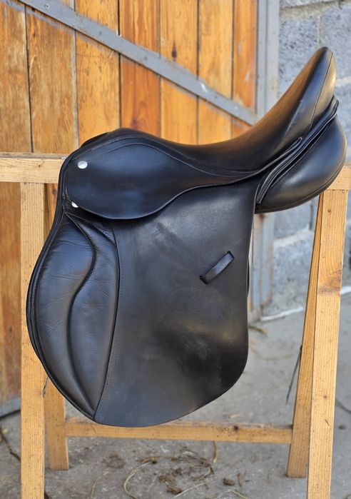 Sprzedam Siodlo Daw Mag Hubert Standard 17 cali czarny