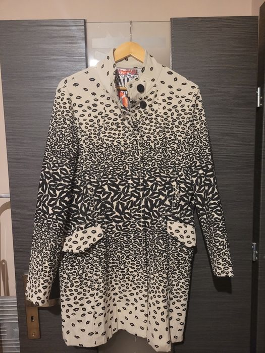 Plaszcz kremowy 44 desigual wyjatkowy