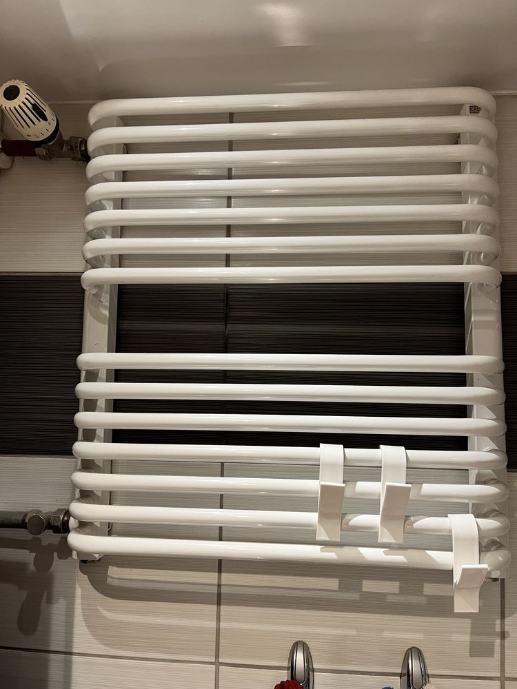 Grzejnik rozstaw 50 cm kaloryfer łazienkowy drabinka