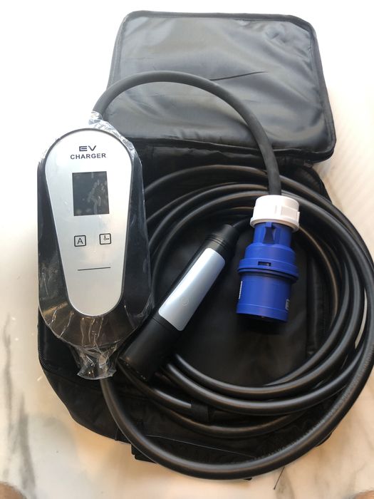 Зарядний пристрій tesla тесла 32А 7кВт зарядка NACS EV CHARGER