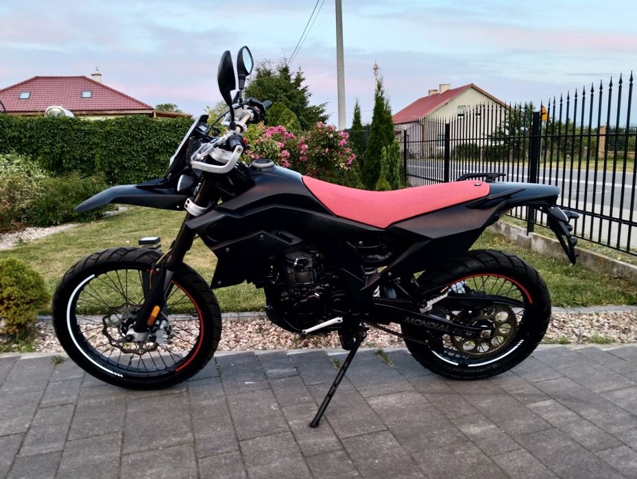 Malaguti XSM 125 kat A1/B z Niemiec Transport