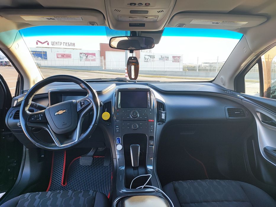 Chevrolet Volt • 2013 • Plug-in Hybrid 1.4 AT