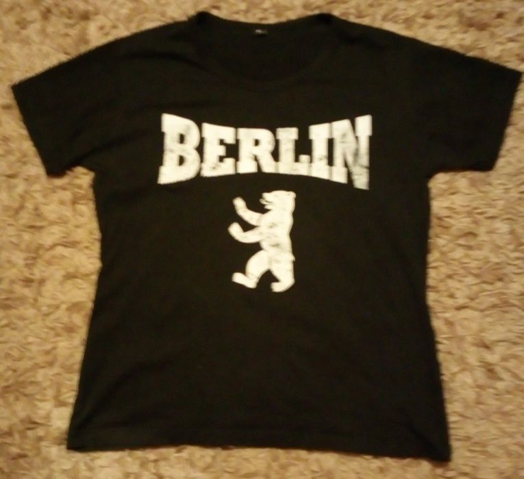 Podkoszulek BERLIN ładny ,T-shirt XL czarny XL