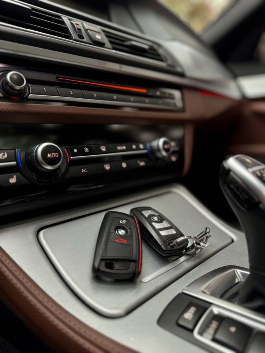 Продам BMW F11 520d 2012р. Гарна комплектація! АКПП Задній привод!