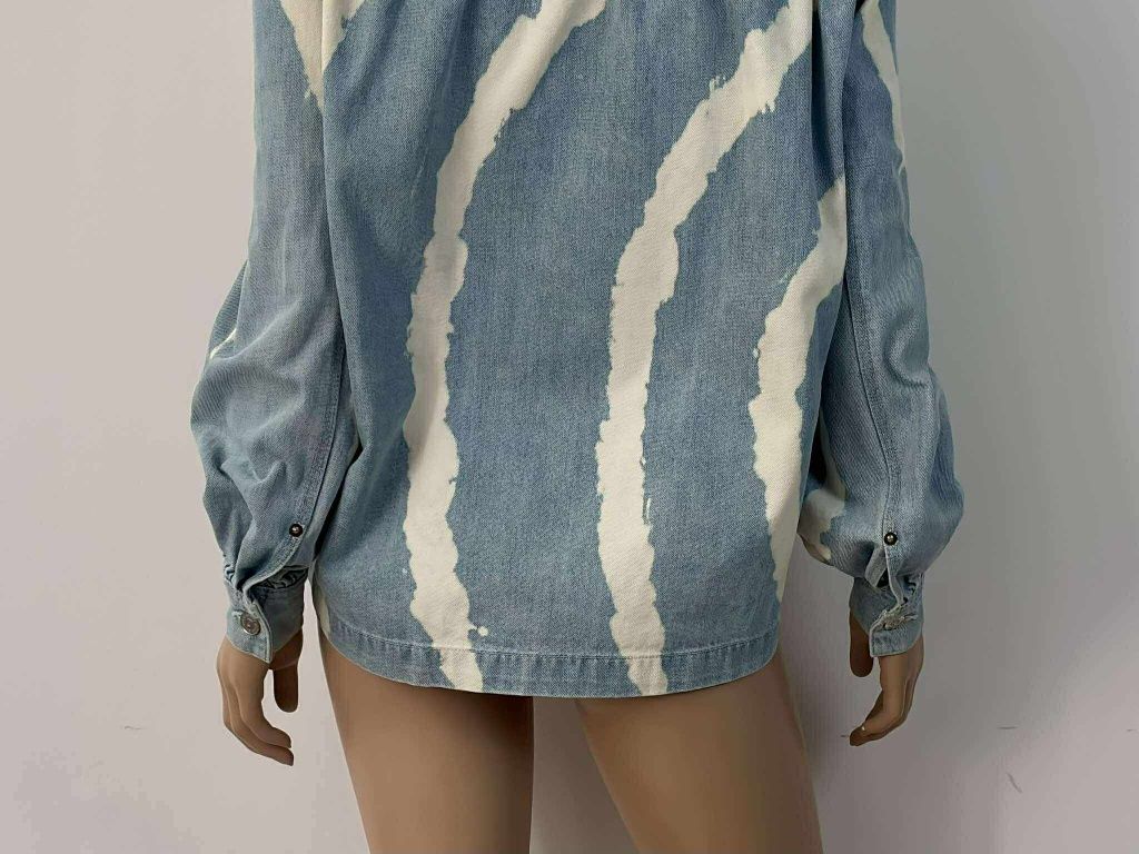 Ganni kurtka jeansowa oversize damska S/M
Rozmiar S/M
Kolor:jasno nieb