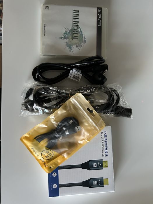 Konsola PS3 fat CECHQ00 Final Fantasy edition, 500GB, pad, po SPA
