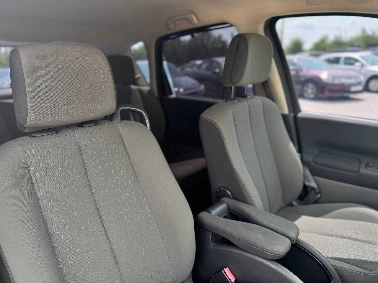 Renault Megane Scenic 2009р. 1.6 бензин(Перший внесок від 20%)