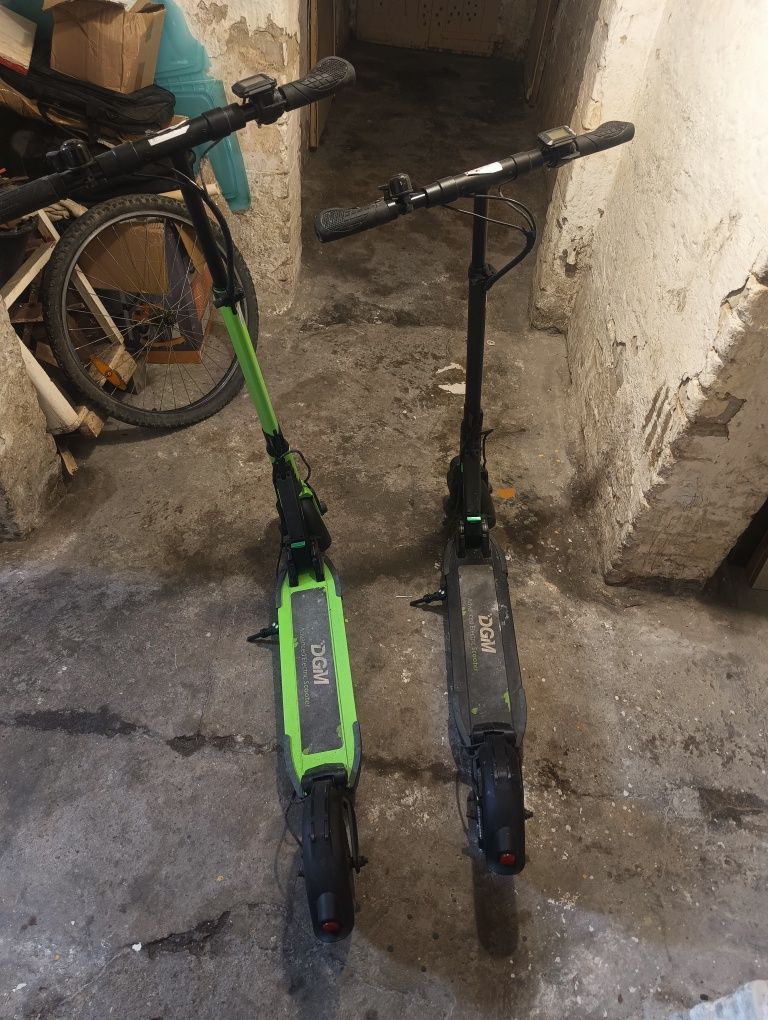 Dwie hulajnogi elektryczne DGM