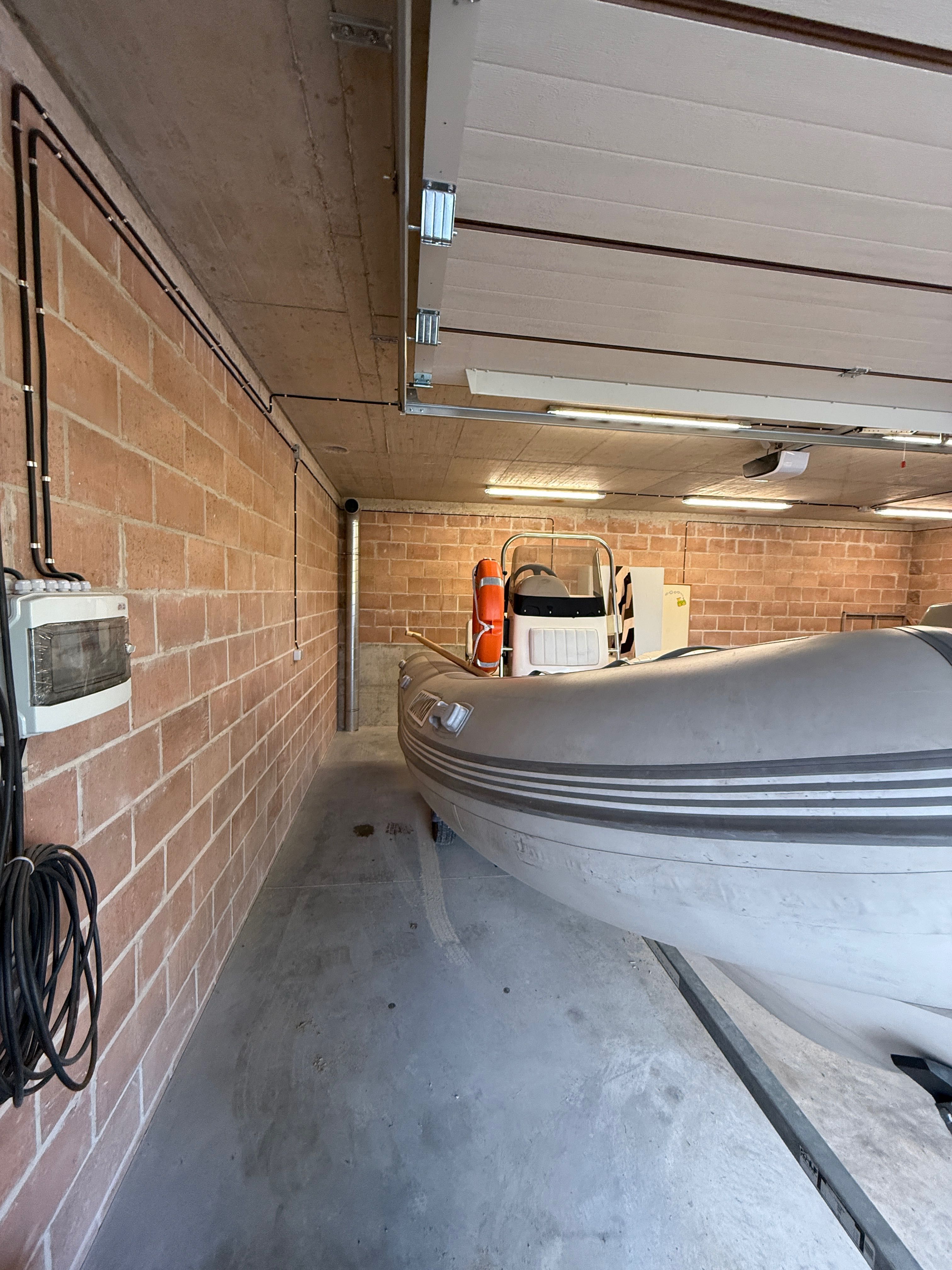 Ponton RIB Mercury