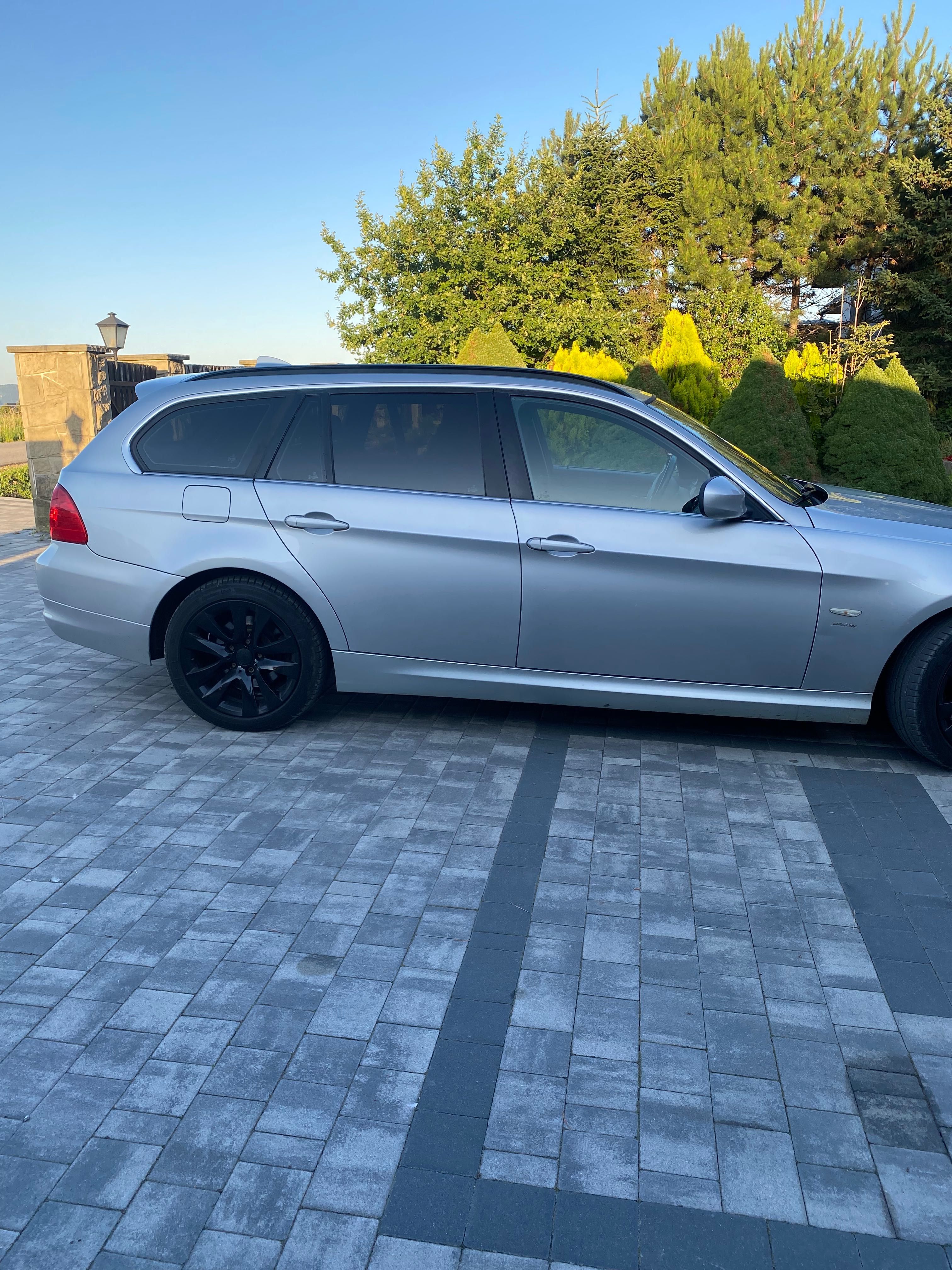 BMW e91 320D xDrive Automat !
