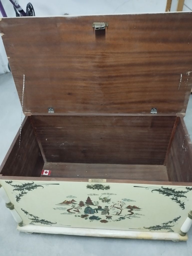 Bau/Arca de Arrumação estilo japonês