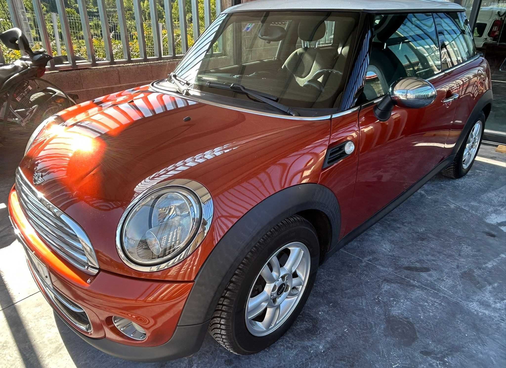 Mini Cooper D 1.6 110cv - 11