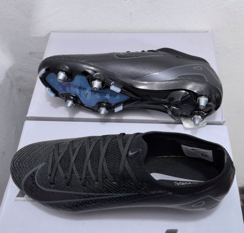 Nike mercurial SG