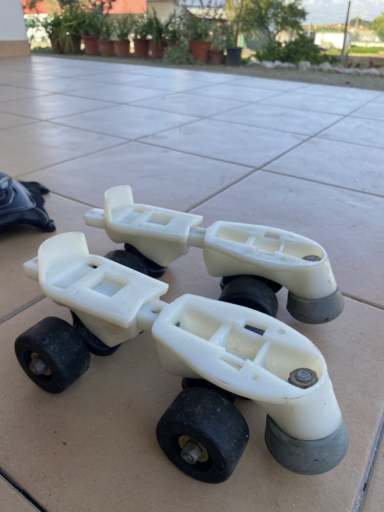Vendo patins  10€ POR TUDO