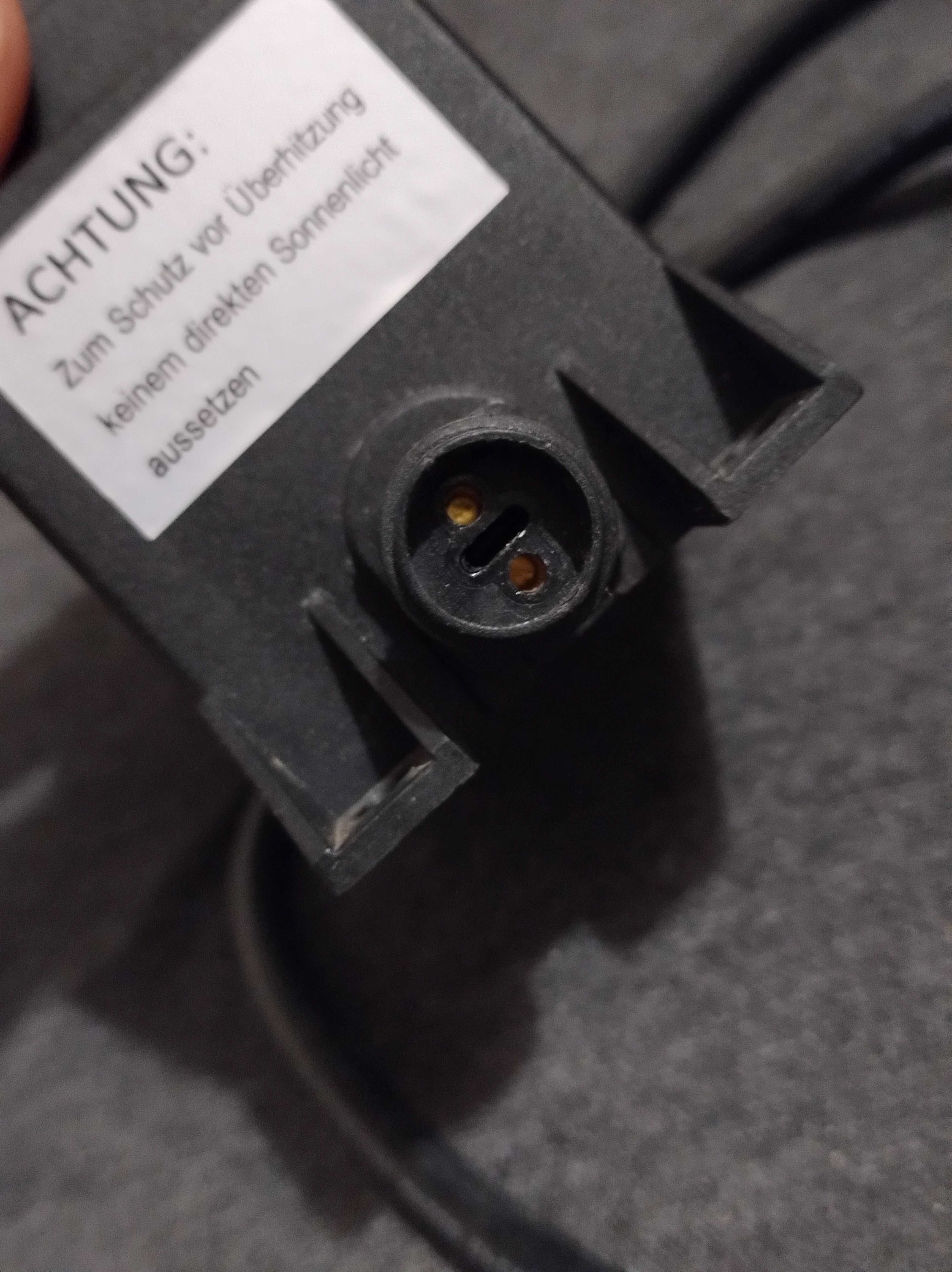Zasilacz AC Adapter KERRY KEZ0114 – 12V 1800mA (do urządzeń 12V)