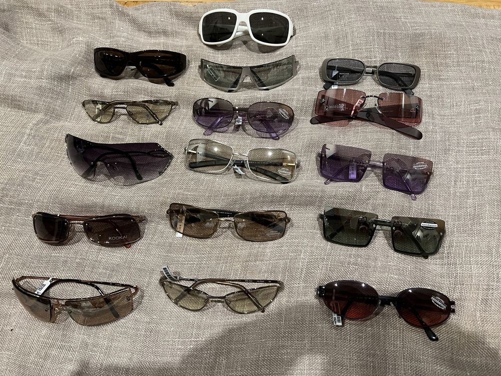 Óculos de sol de marcas variadas