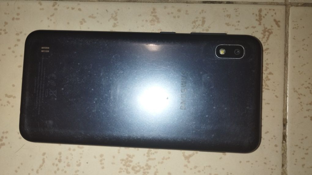 Vendo Samsung a 10