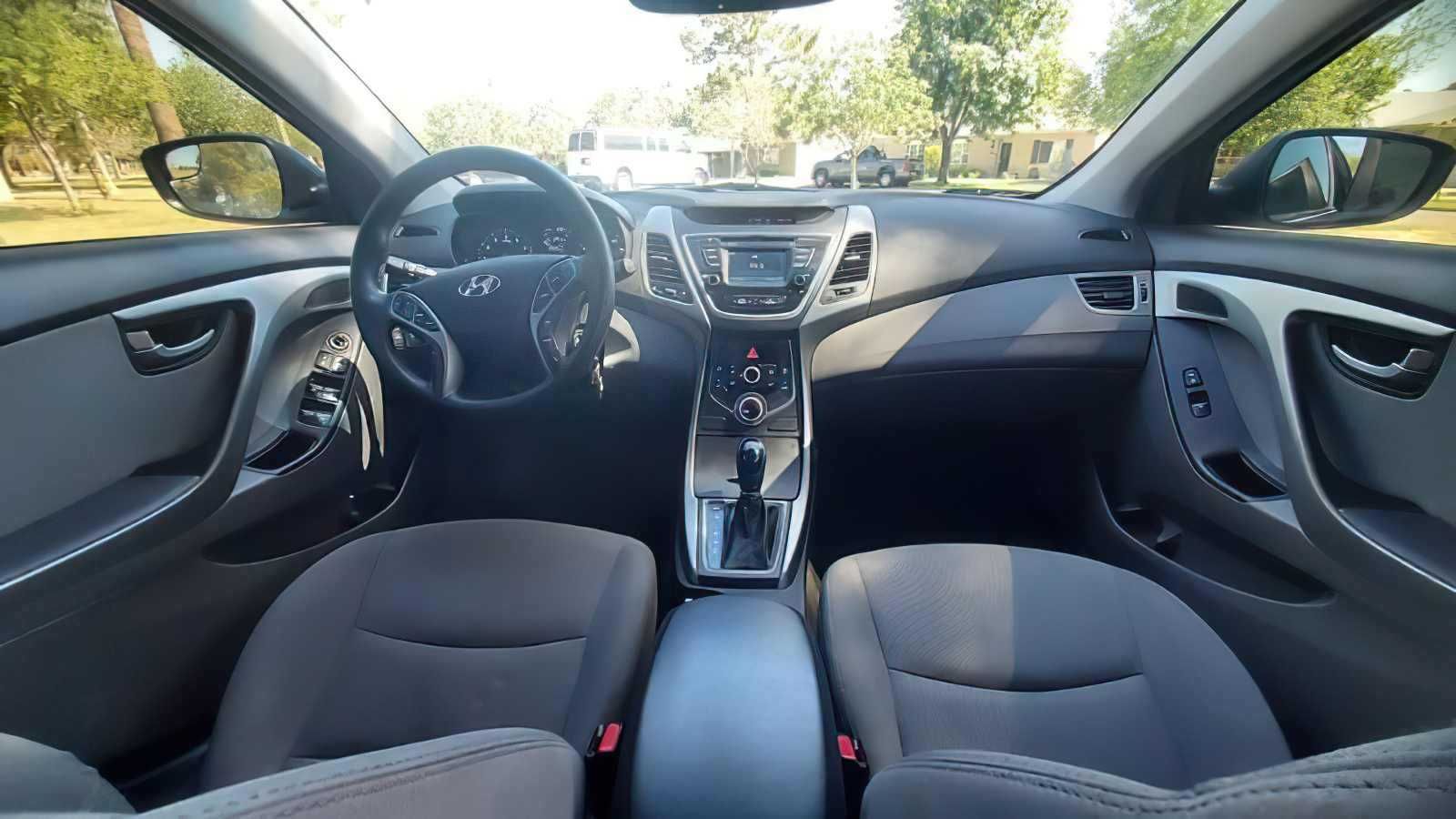 2016 Hyundai Elantra