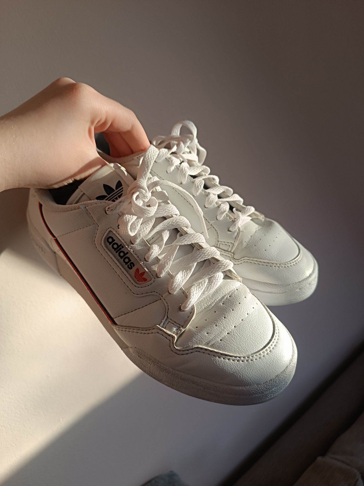 Adidas originals continental