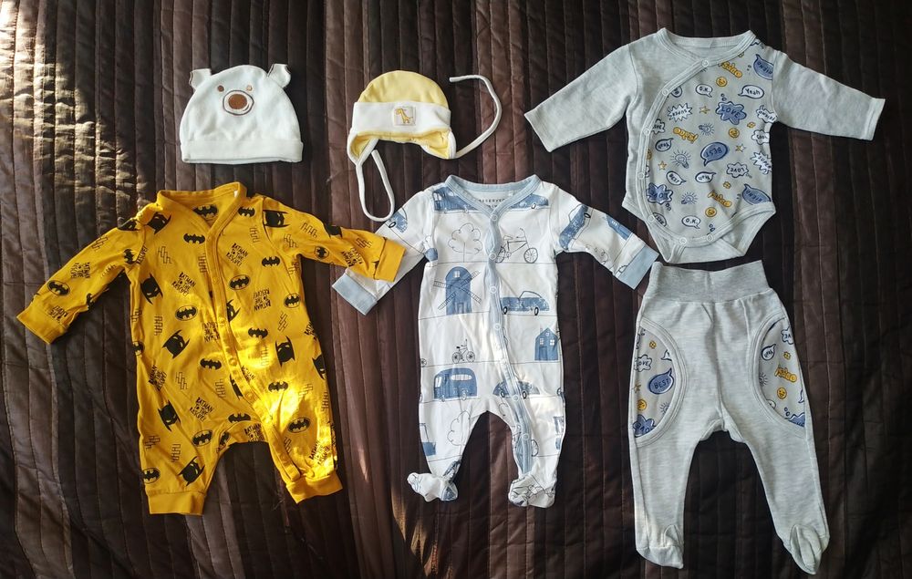 Zestaw niemowlęcy, pajacyk, body rozm.56,  GRATIS łańcuszek do smoczka