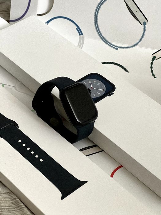 Apple Watch Series 8,41 мм — Open Box — смарт - годинник