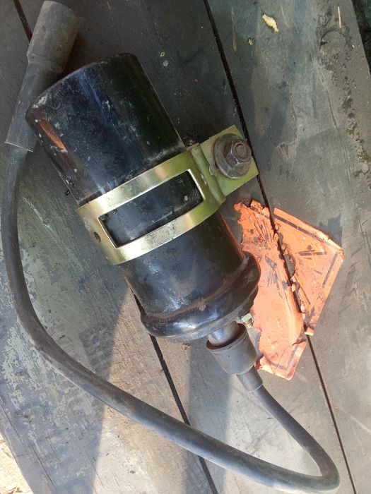 Продам на Иж планету 5