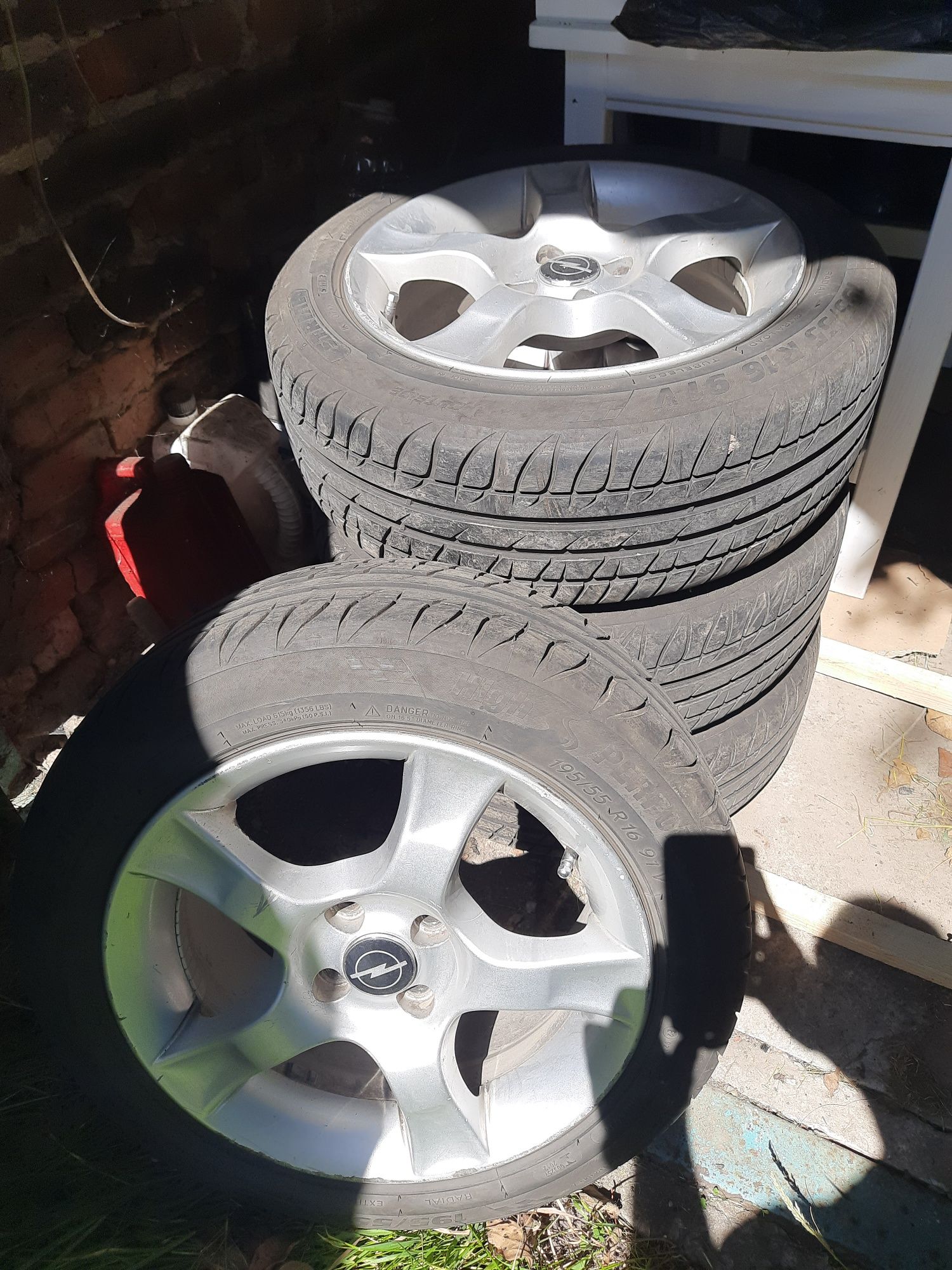 Диски r16 4x100 opel шини 195×55