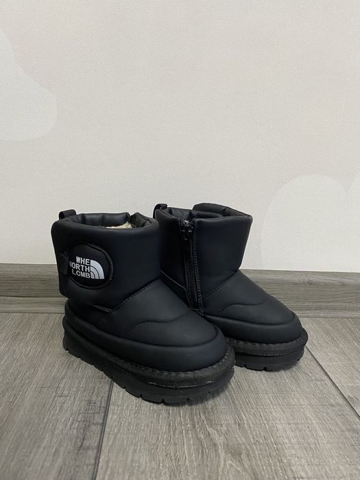 Детские зимние ботинки