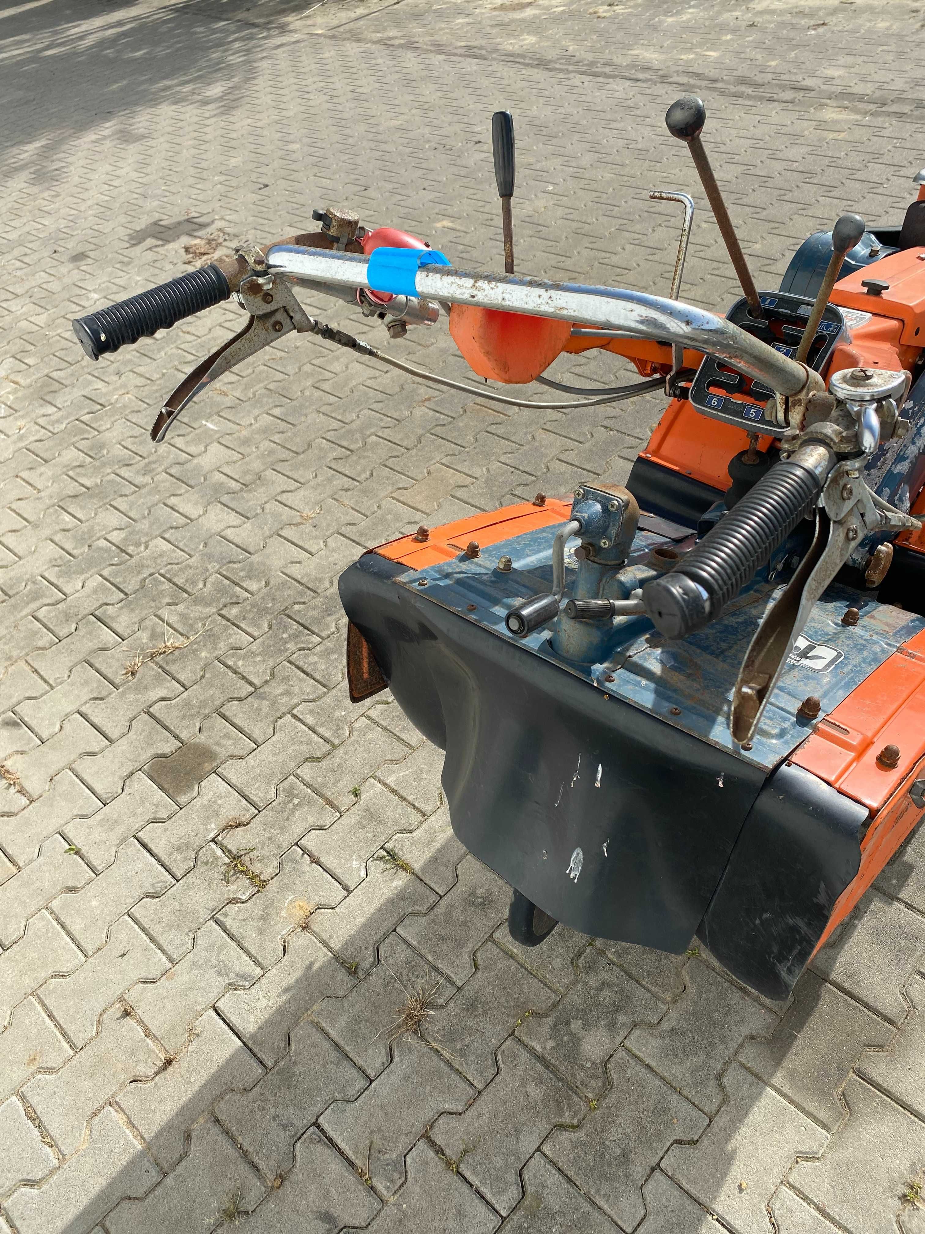 Ciągnik jednoosiowy z glebogryzarką KUBOTA GA85 *GLOBAL* M724-18
