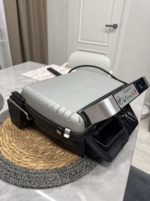 Гриль електричнмй Tefal