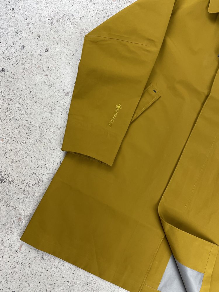 Nike Storm-Fit Adv Gore-Tex Yellow Coat Jacket чоловіча куртка тренч