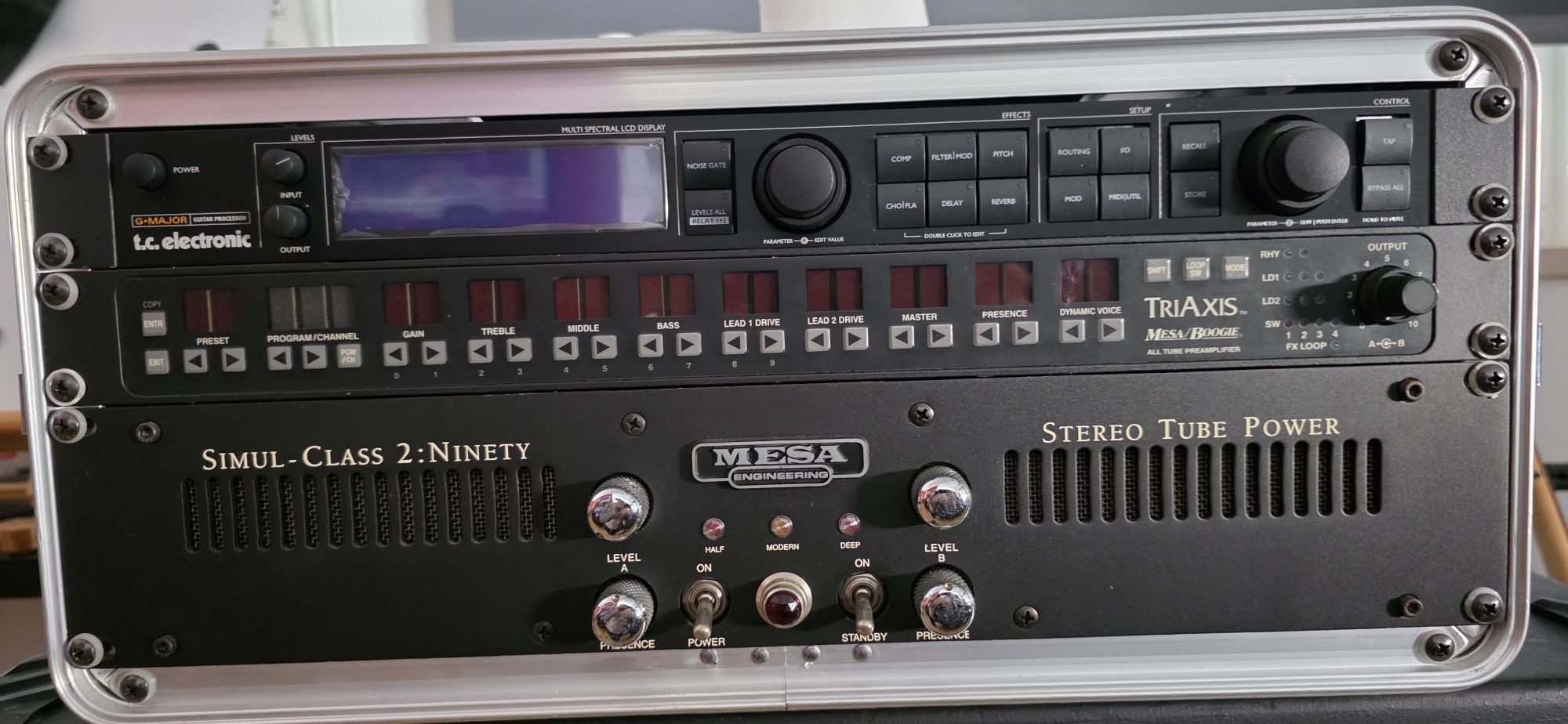 Mesa/Boogie- Triaxis