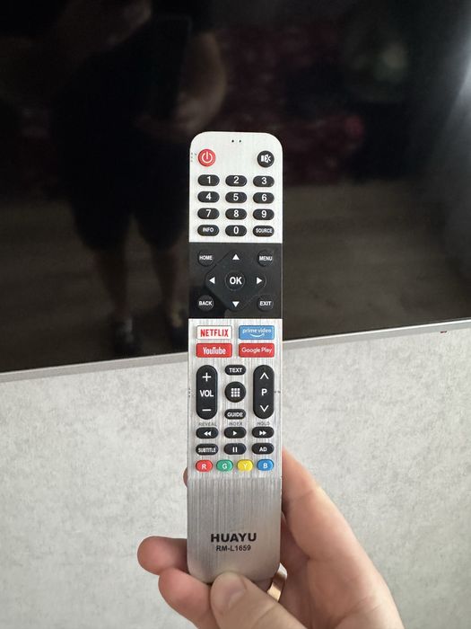 Телевизор Skyworth 40" 40E6 - Full HD, Smart TV