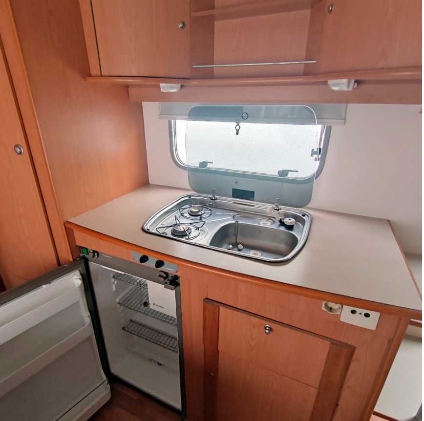 Cavavana modelo Pluma Sky 560 impecável em ótimo estado
