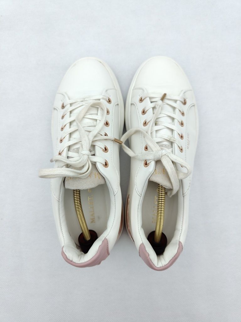 Buty sportowe skórzane sneakersy damskie białe Mallet London rozmia 39