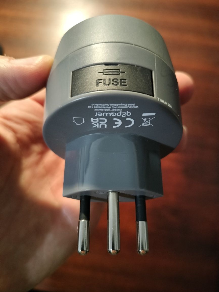 Adaptadores para fichas elétricas