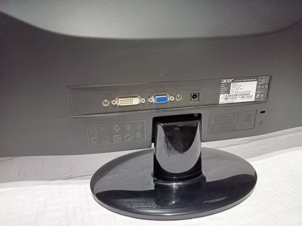 Монітор Acer S 230 HL дисплей 23 w(58 см) стан нового