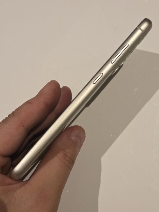 Samsung Galaxy S21 FE / S21FE 6/128 128GB 6 GB SMARTFON