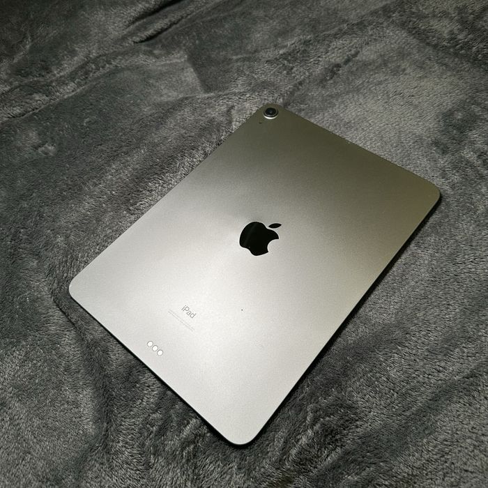 iPad Air 4-го покоління 64 gb