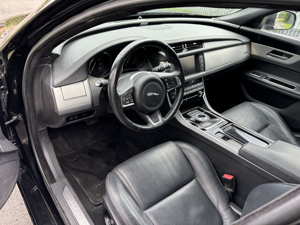 Jaguar XF  2.0 diesel automat Doinwestowany Nowy Rozrzad